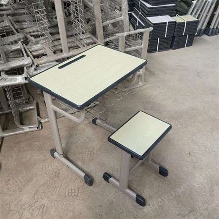 高中学生课堂加厚加大塑钢课桌椅浩威家具