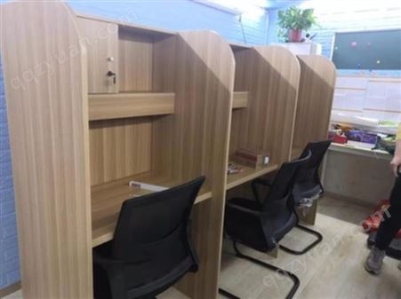 浩威家具 生产加工考研班学生用封闭式自习桌椅